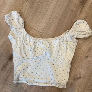 Hollister floral off the shoulder crop top